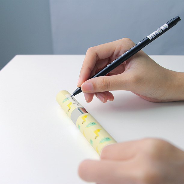 Bàn Chải Đánh Răng Điện Locknlock Portable Electric Toothbrush162x20x20mm Màu Ngà - ENR236IVY